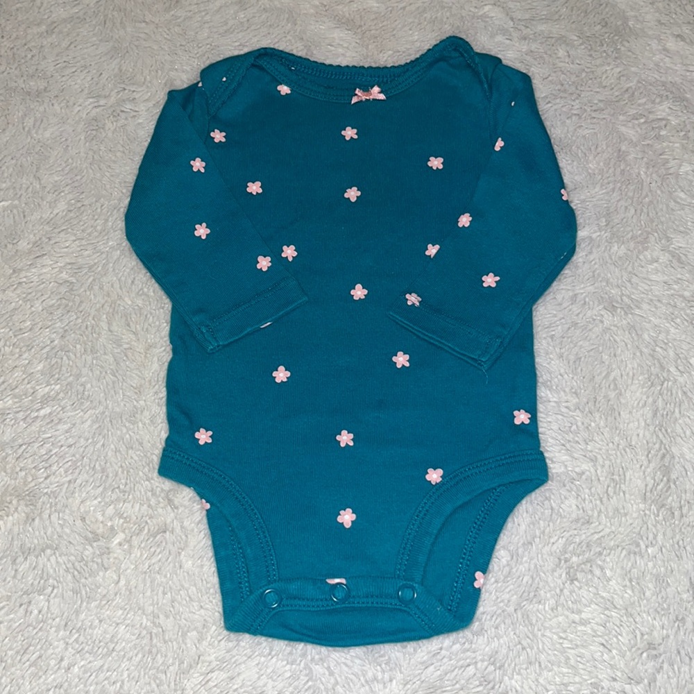 (3 for$10) carters 3 month blue flower bodysuit long sleeve  🌸